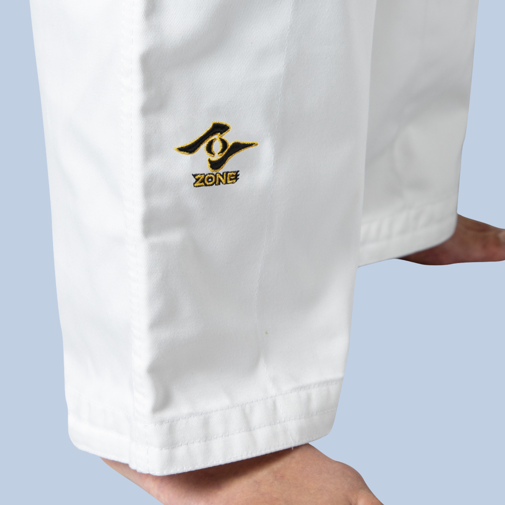 Kiwami ijf judo pants close up with zone logo